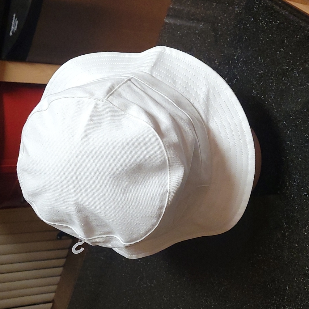 Adidas Americana Unisex Bucket Hat - Picture 3 of 7